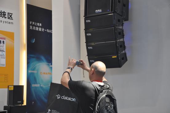 当前最先进的扩声系统----无功放设计扩声系统深深地吸引了客户