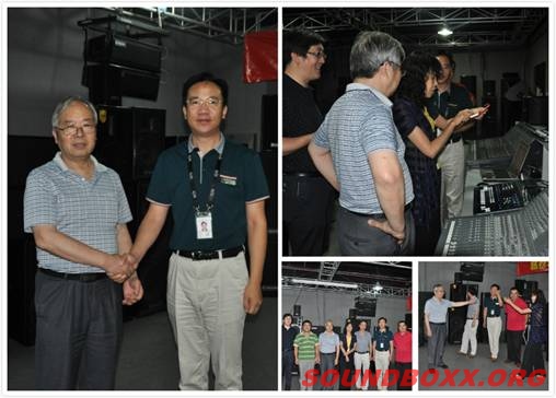 王春宇董事总经理与来宾合影留念